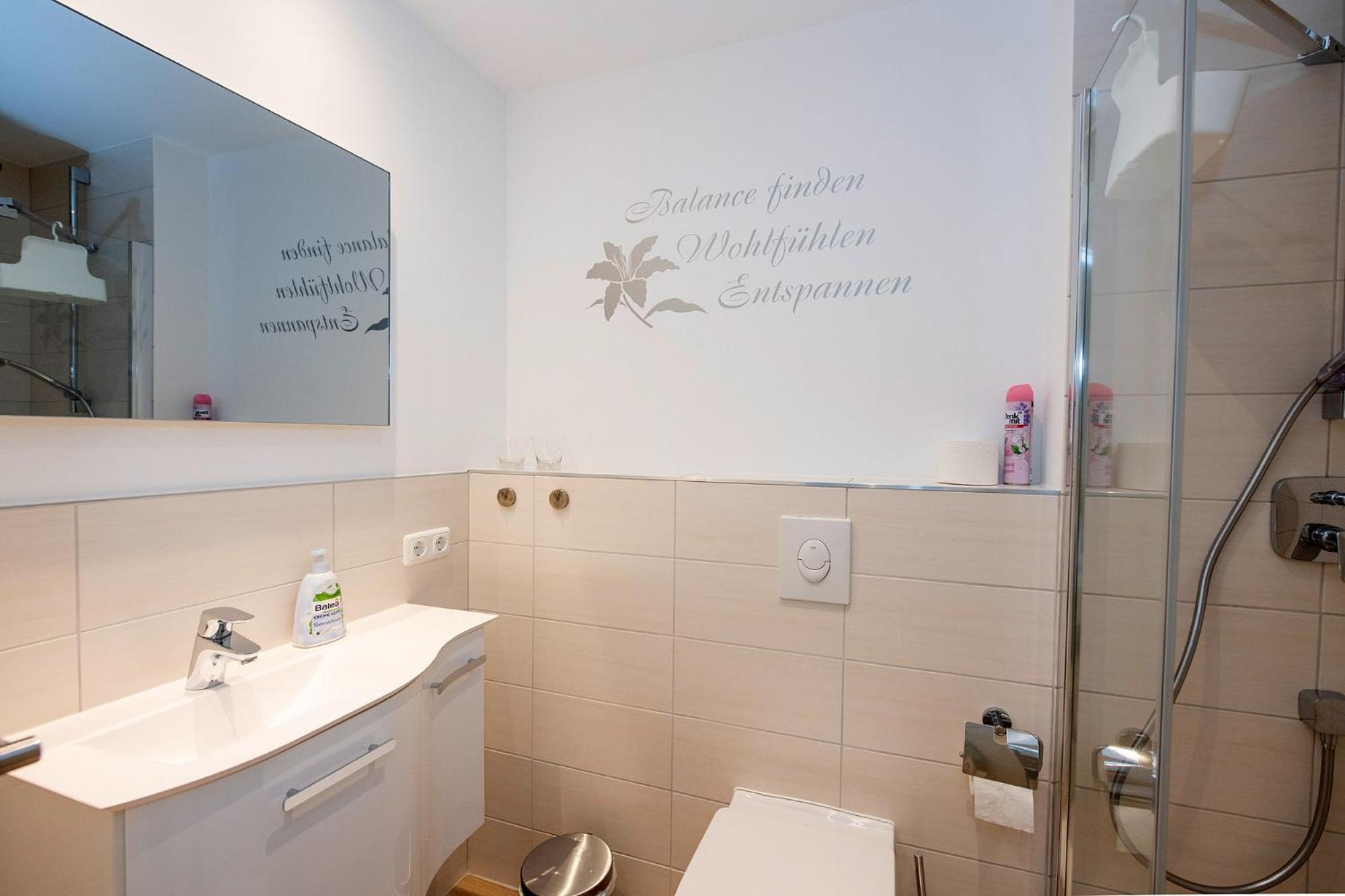 Studio Apartment Am Historischen Matthiasturm Neef Dış mekan fotoğraf